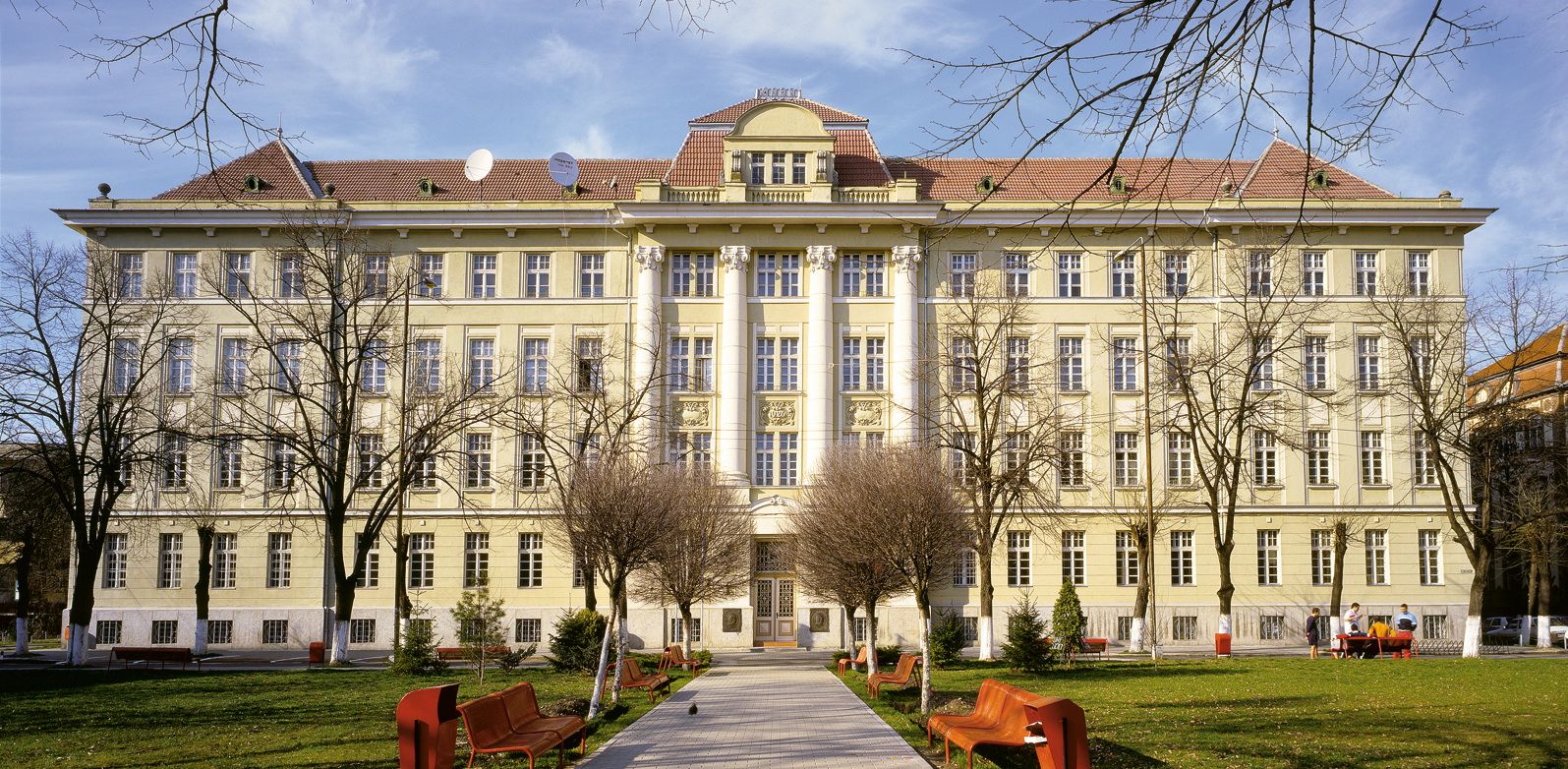Carol Davila University of Medicine and Pharmacy